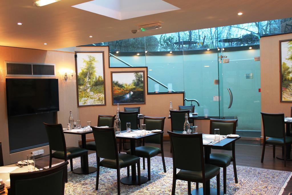 Hotel The Colonnade 4*