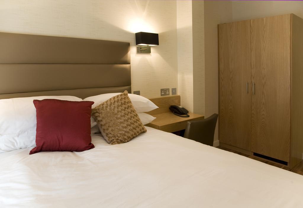 Hotel The Jade