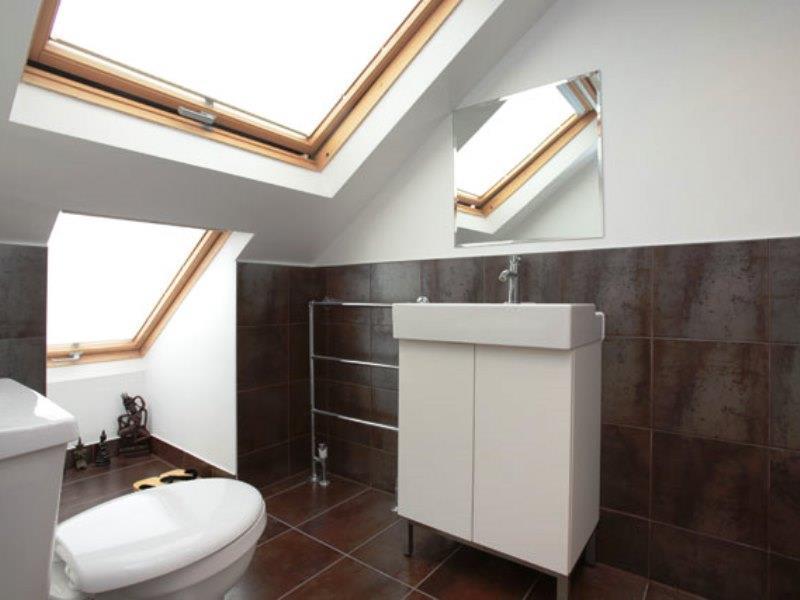 Veeve - Burnfoot Avenue Vr