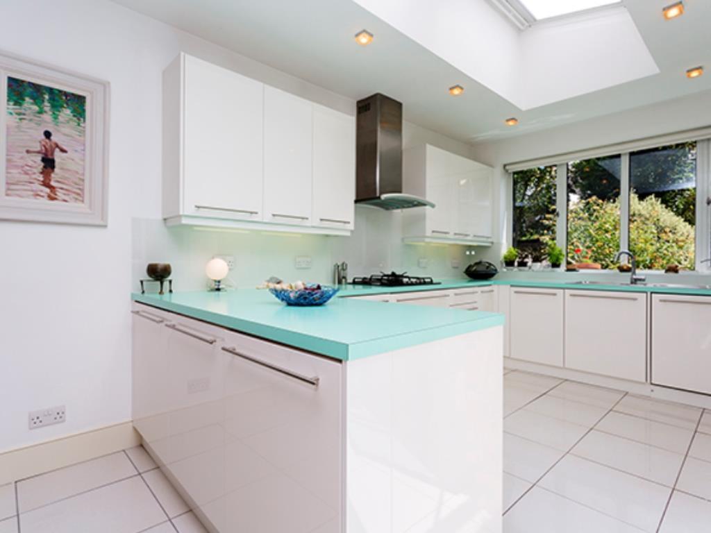 Veeve - House Dyne Road - Kilburn Londres