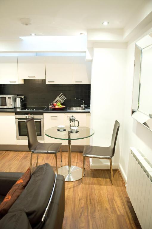 Mayfair Court Service 3* Londres