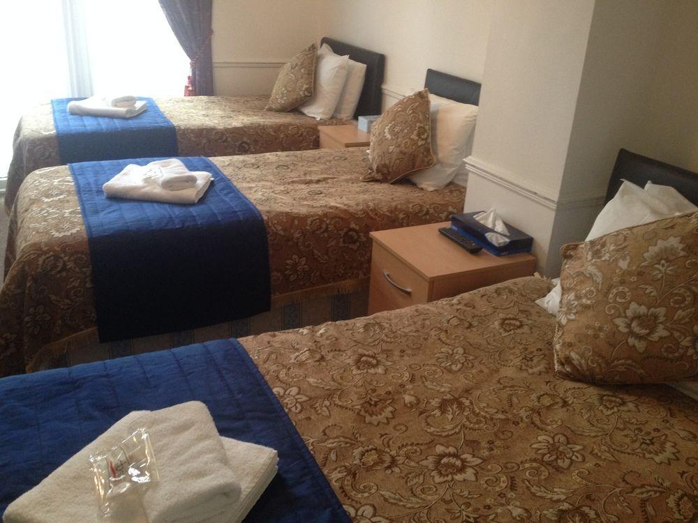 Bed and breakfast Metro 3*