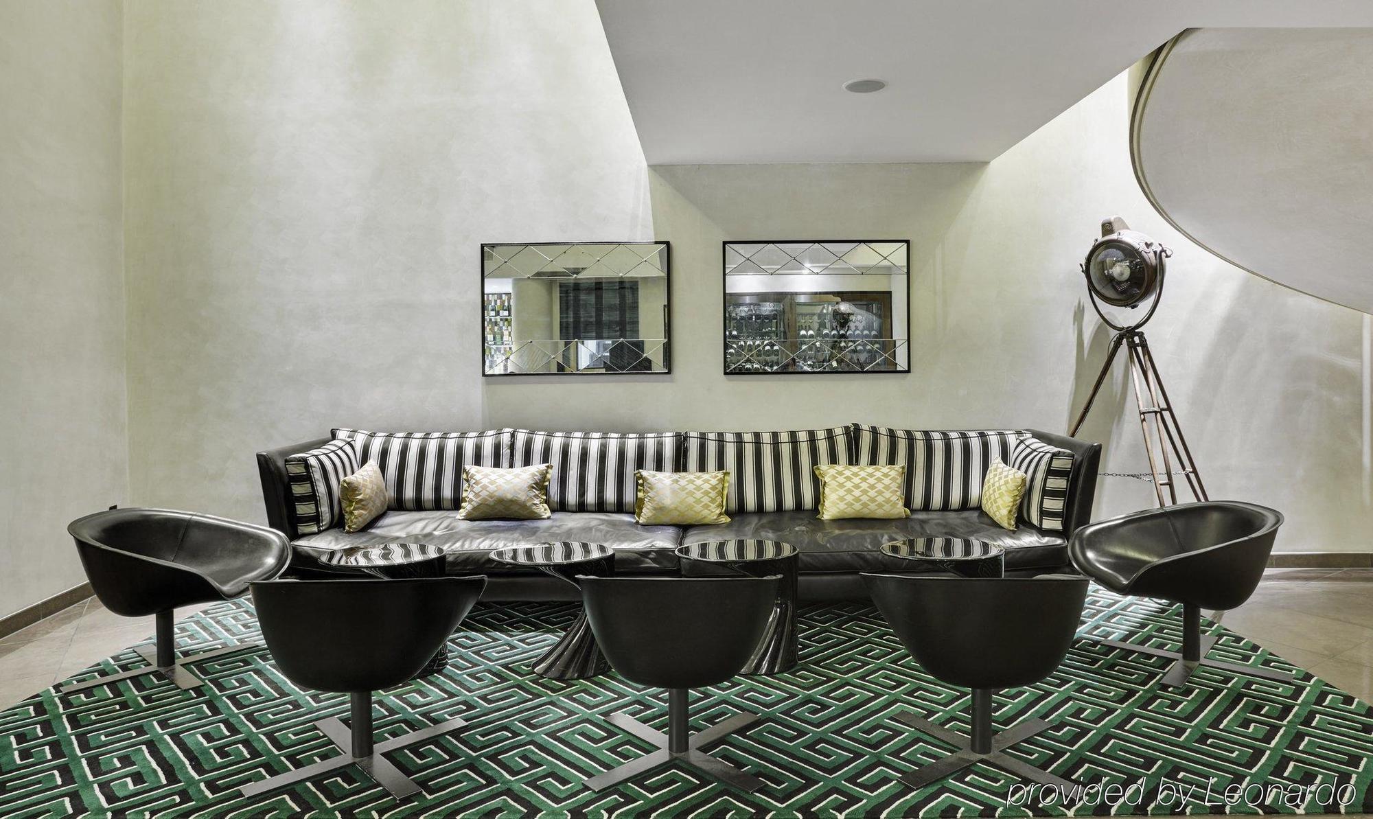 Crowne Plaza Battersea 4* Londen