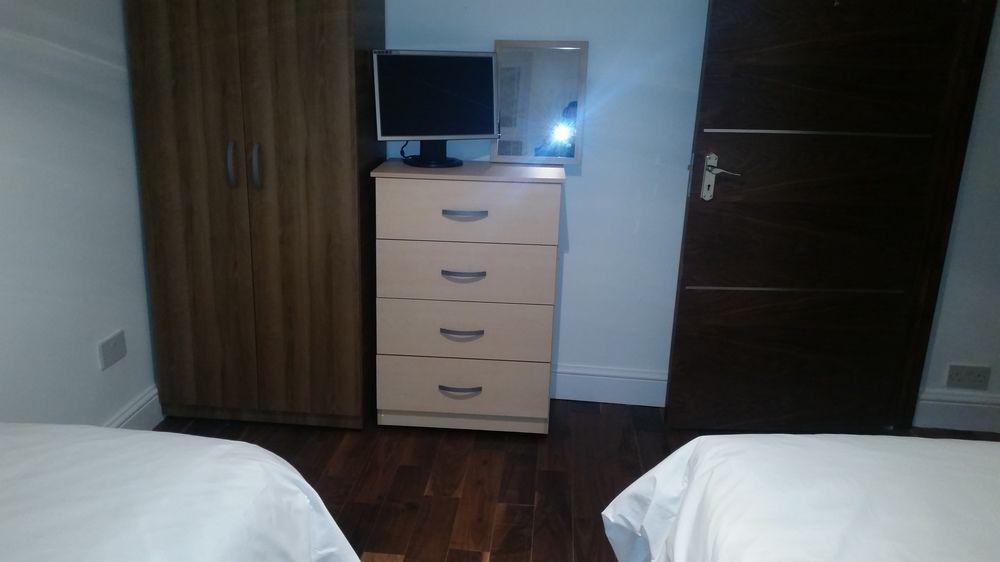 Paradise Accomodation 2*