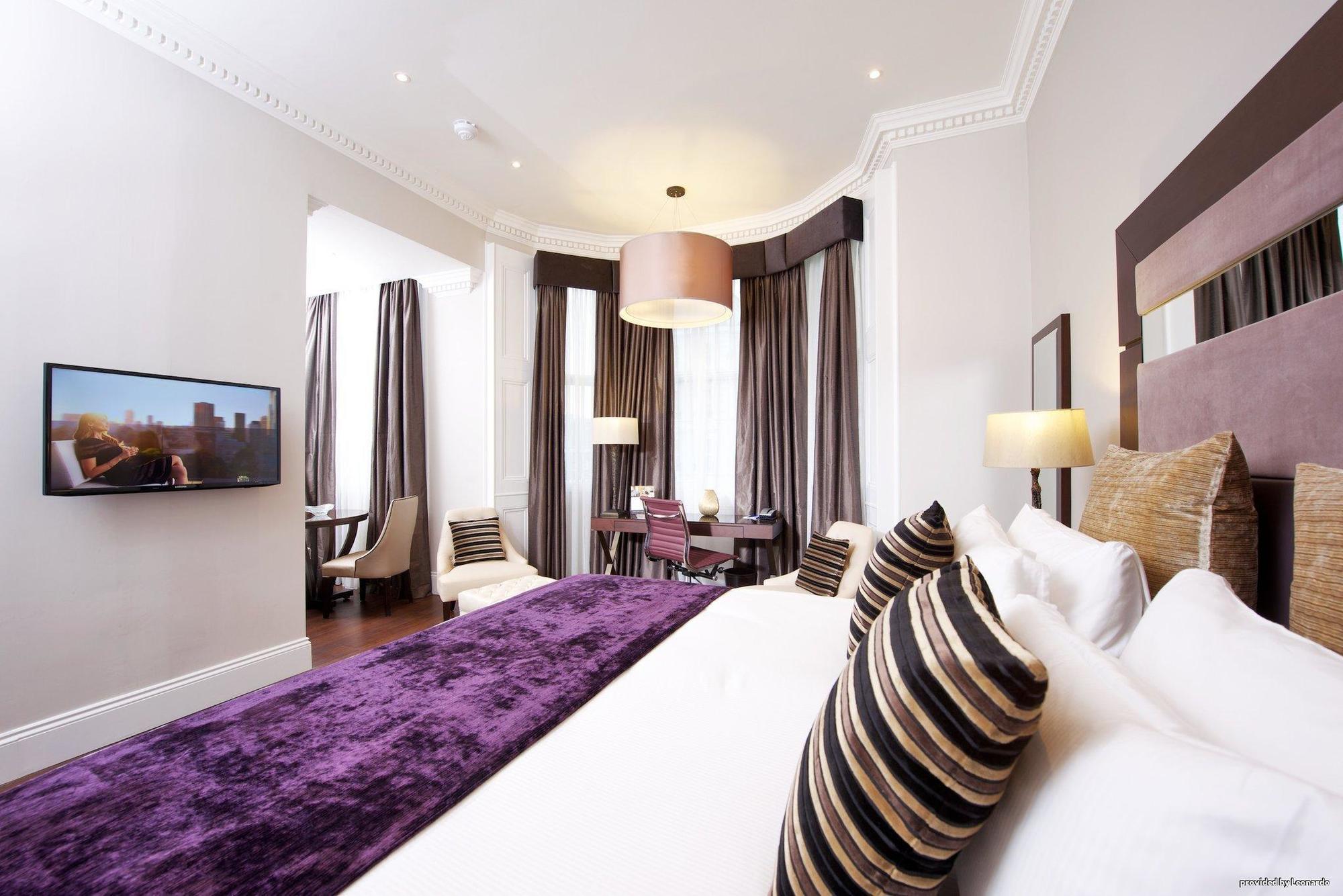 Fraser Queens Gate Apartahotel 4*