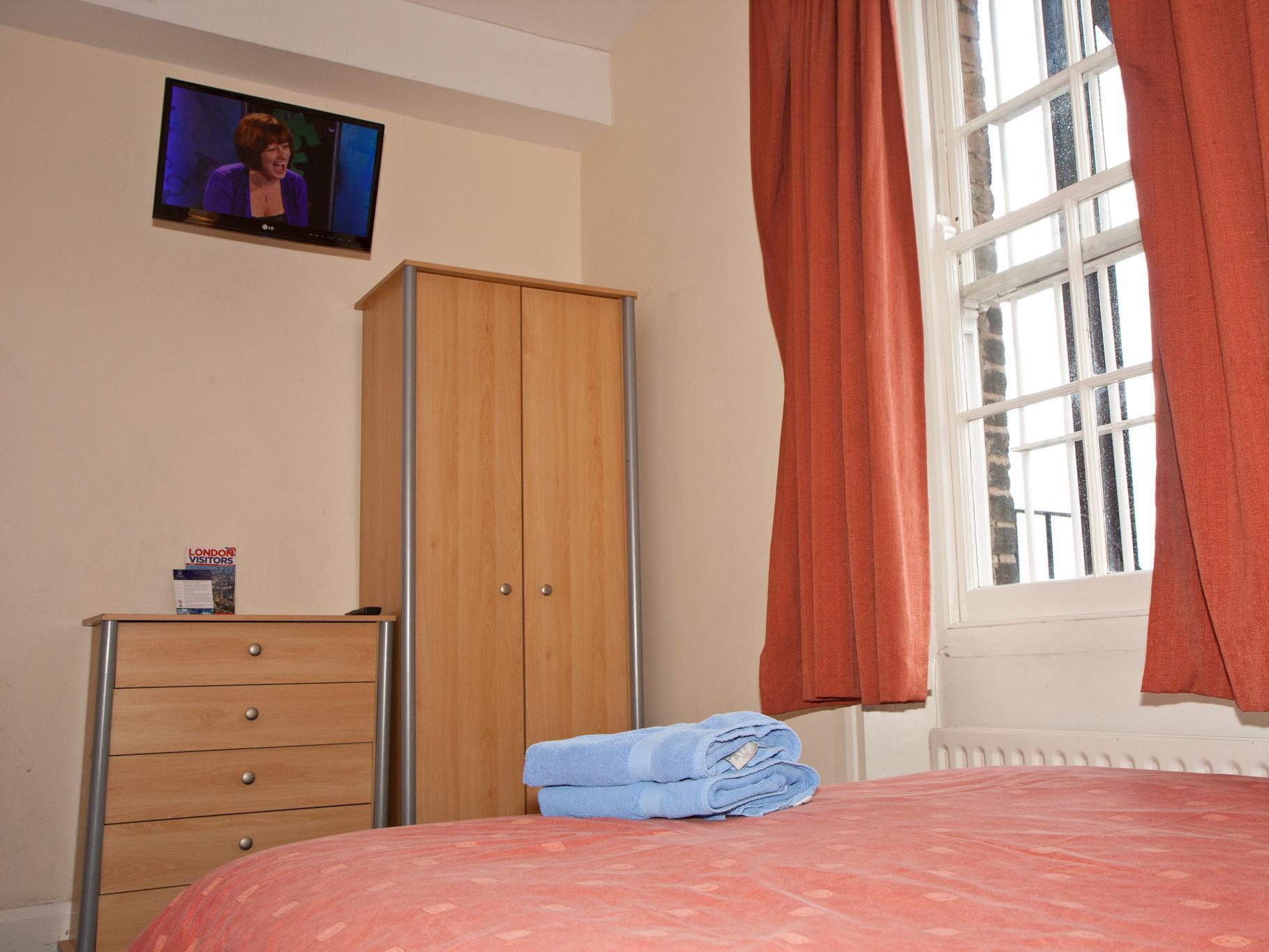 Chelsea 3* Londres