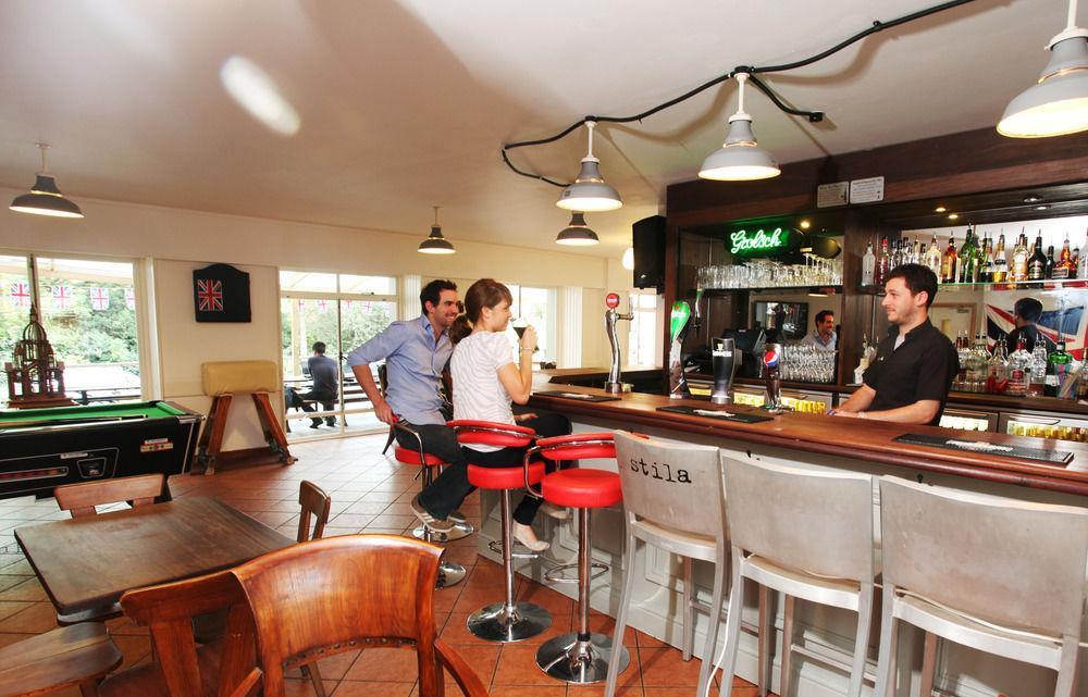 Palmers Hillspring At Willesden Albergue Londres