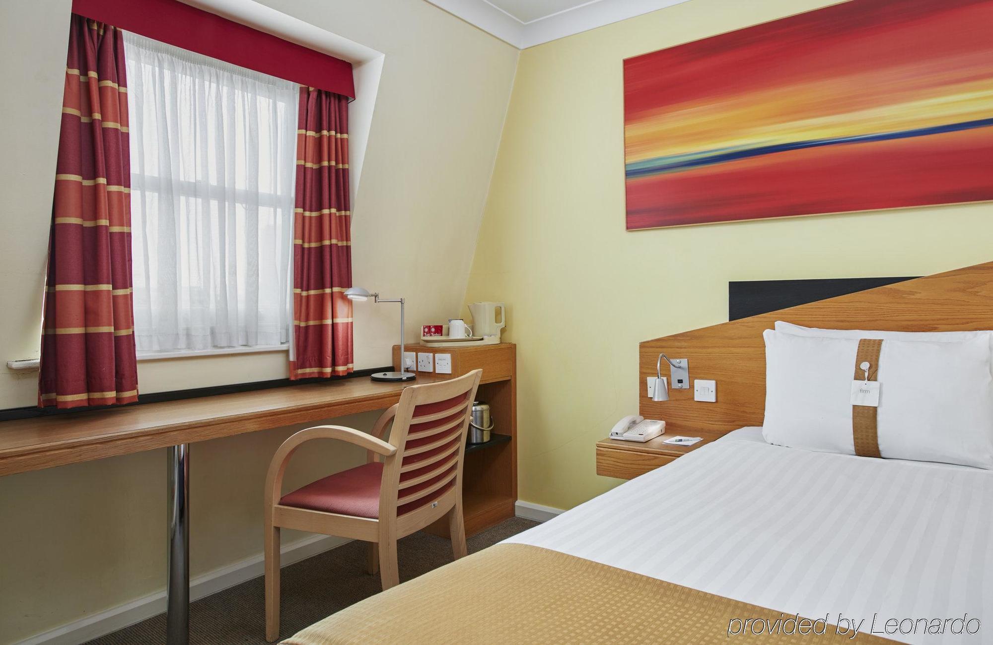 Holiday Express Victoria By Ihg 3*