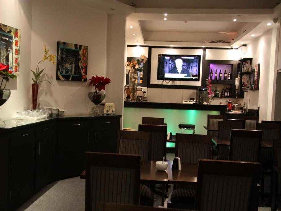 Admiral At Park Avenue 3*