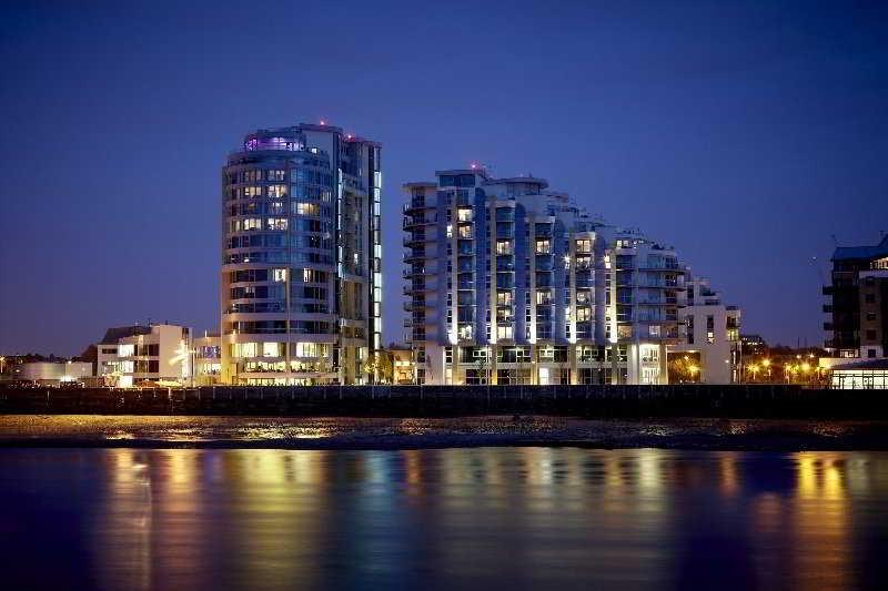 Crowne Plaza Battersea 4* Londen