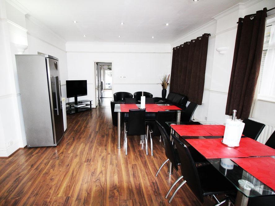 Flexistay Norbury Apartahotel