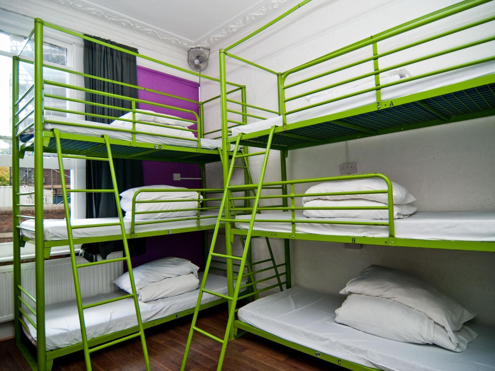 Book A Bed Albergue *