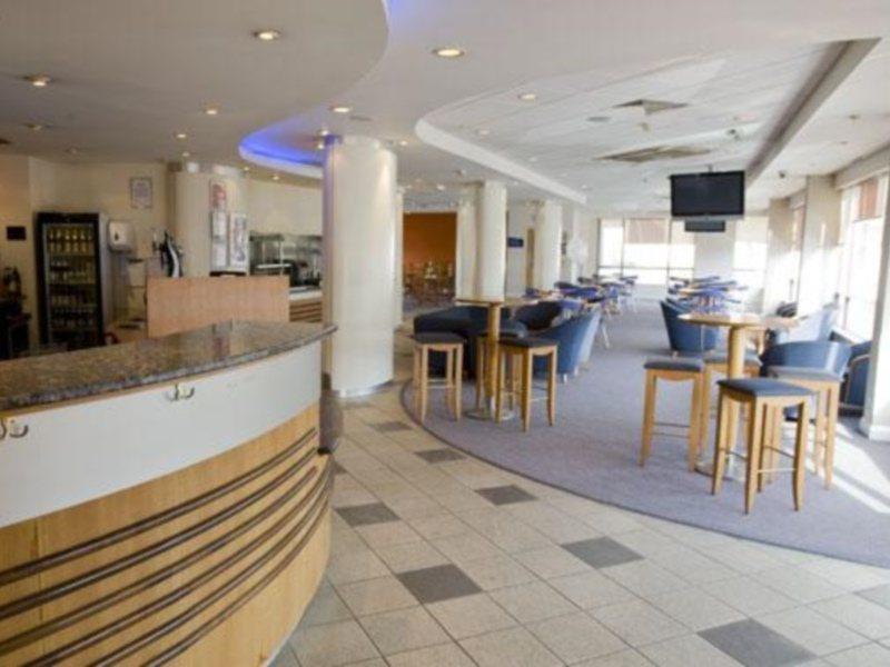 Hotel Travelodge Wembley Londres