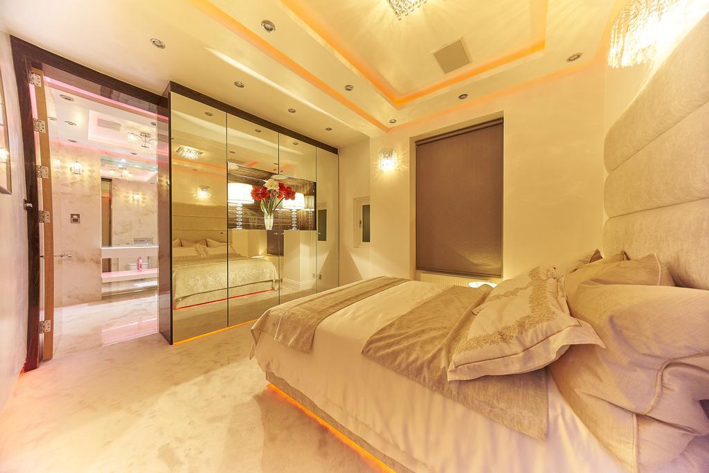 James Bond Style Penthouse * Londres