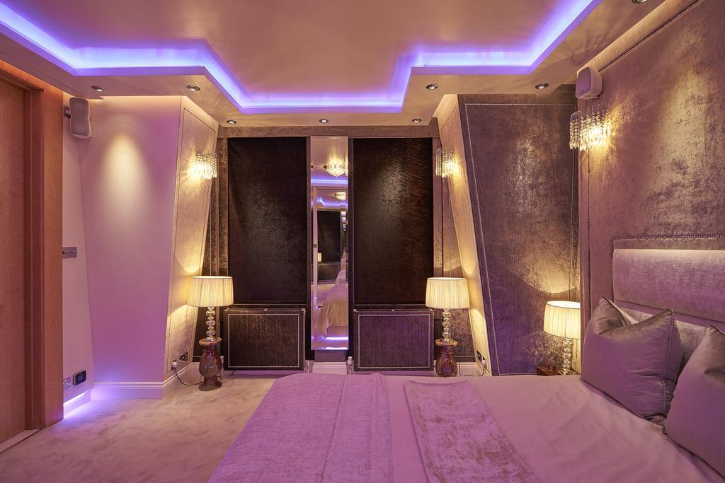 James Bond Style Penthouse