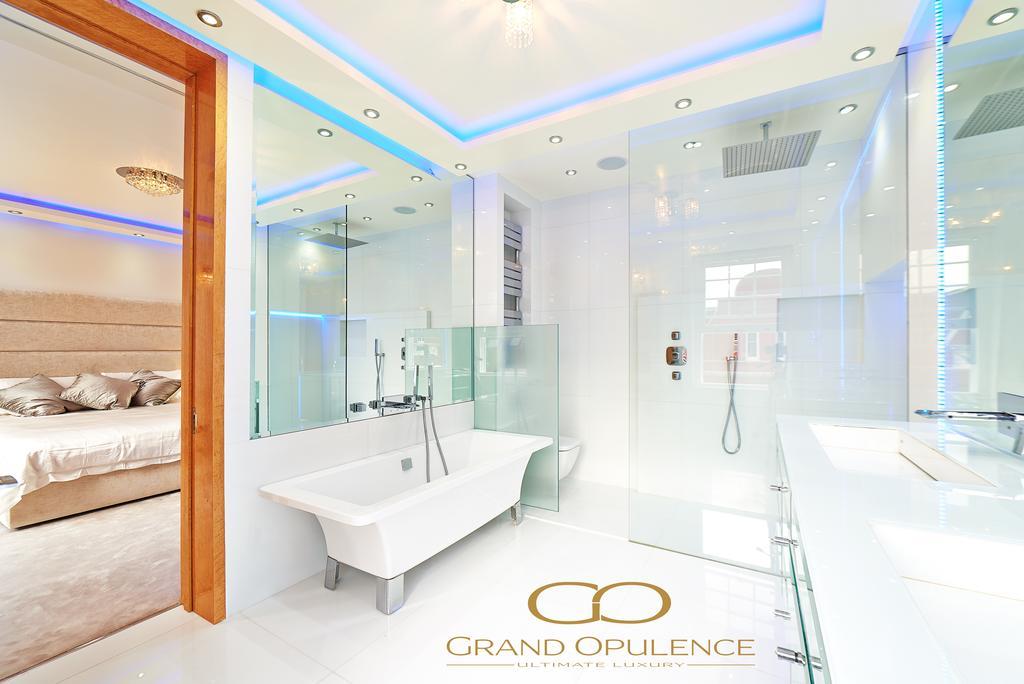 James Bond Style Penthouse Londres