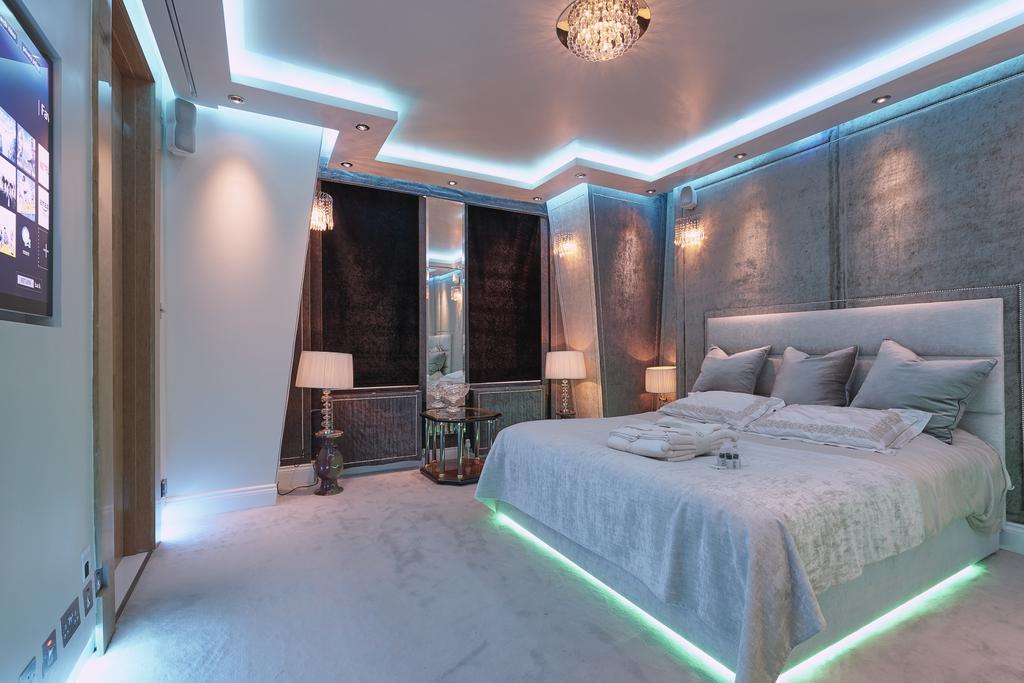 James Bond Style Penthouse Appartement *