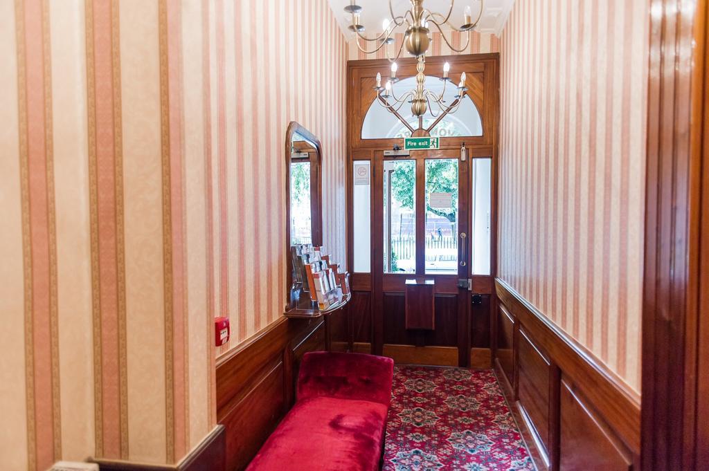 Hotel Avonmore