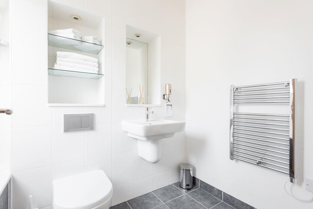 Сasa de vacaciones Creed 3 Bed Bridge House Londres