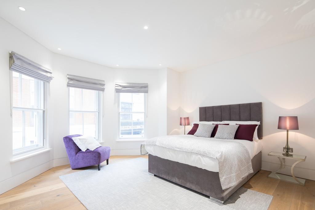 Stunning And Bright - Romilly Street