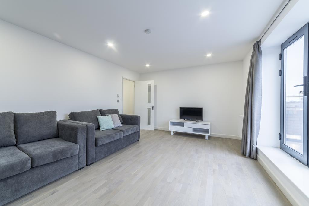 Canning Town Stratford Apartments Pensión 5*