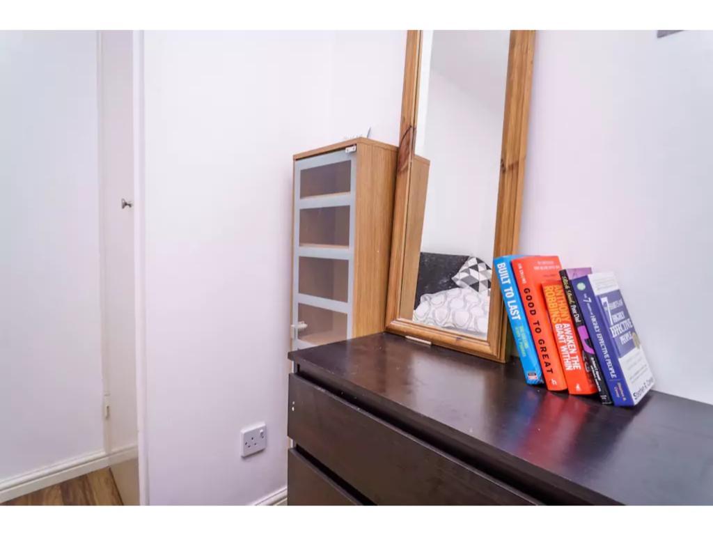 Habitación en casa particular 1 Double-bed Kennington-sk *