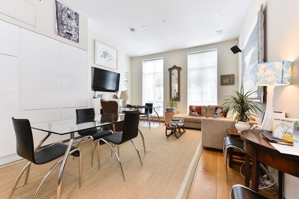 Joivy Elegant 3 Bed With Rooftop Terrace In Pimlico