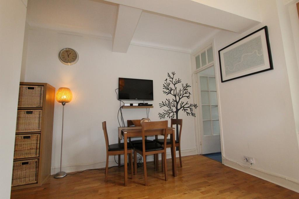Cosy - Oxford Street - Hyde Park *