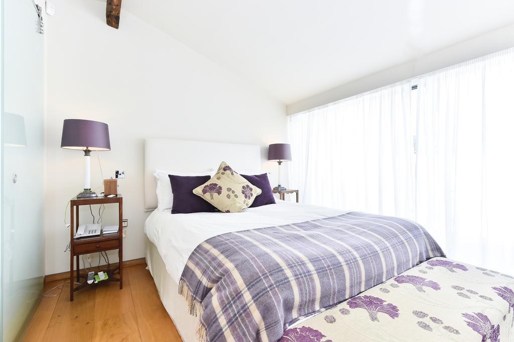 Joivy Elegant 3 Bed With Rooftop Terrace In Pimlico