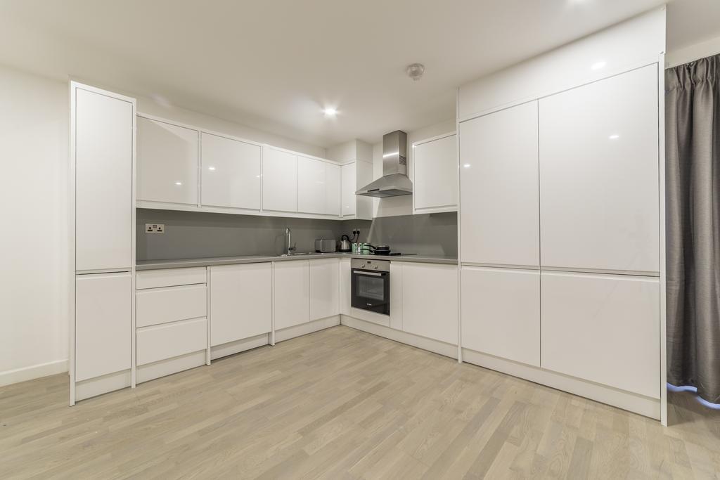 Canning Town Stratford Apartments Pensión 5*