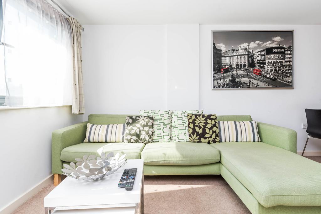 Fantastic 1 Bed Flat Stratford Apartamento Londres