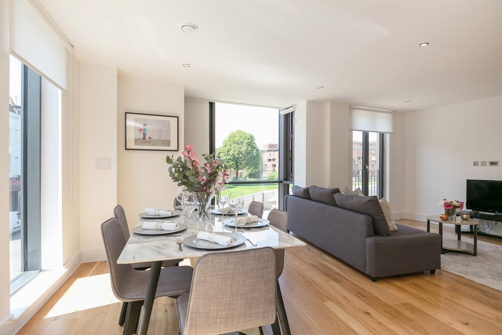 Portobello With Floor-to-ceiling Views * Londen