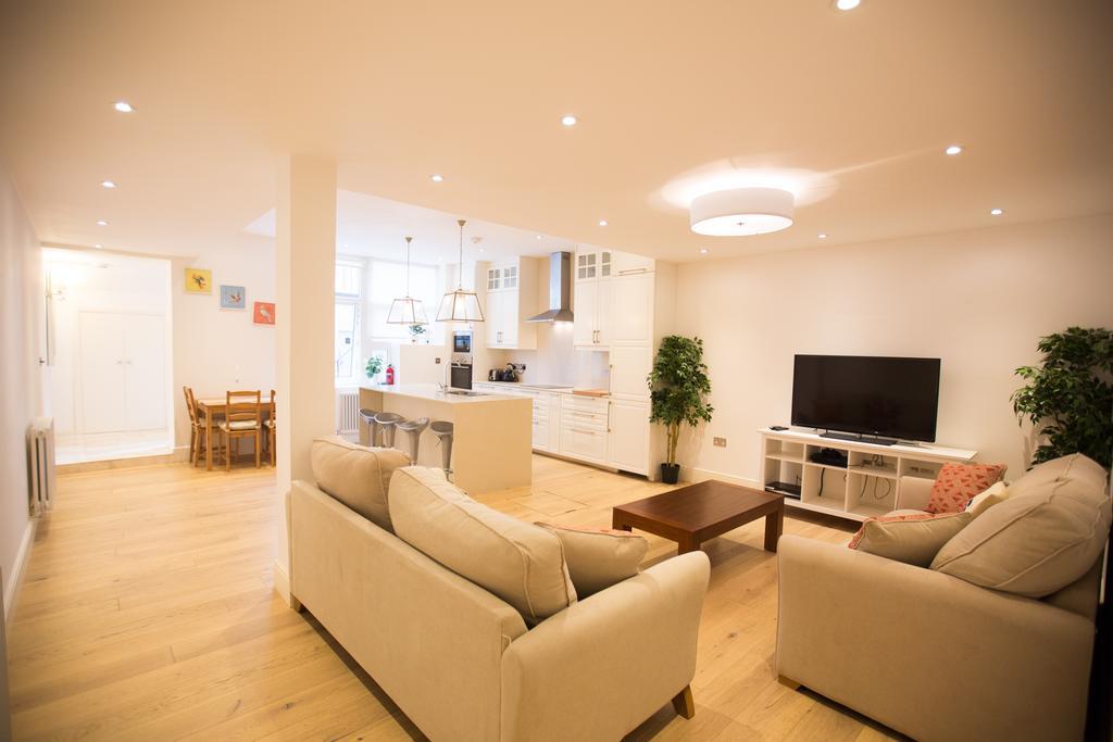 Luxury 2 Bed/bath Next To Hyde Park Apartamento *