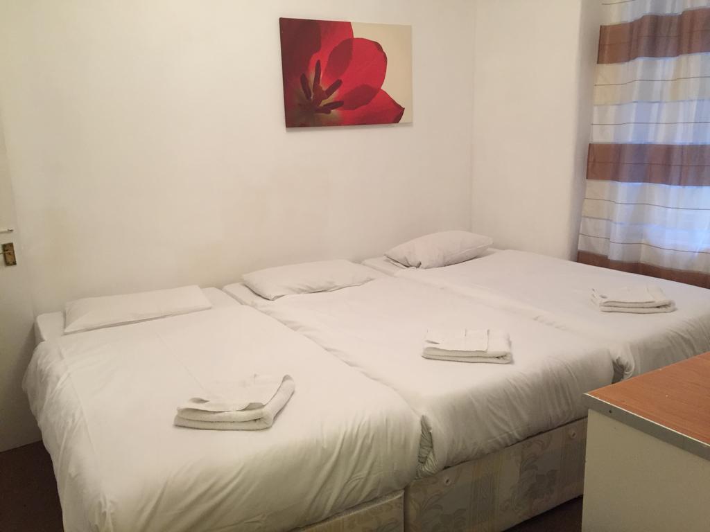 Kensington Rooms And Apartments Hotel London