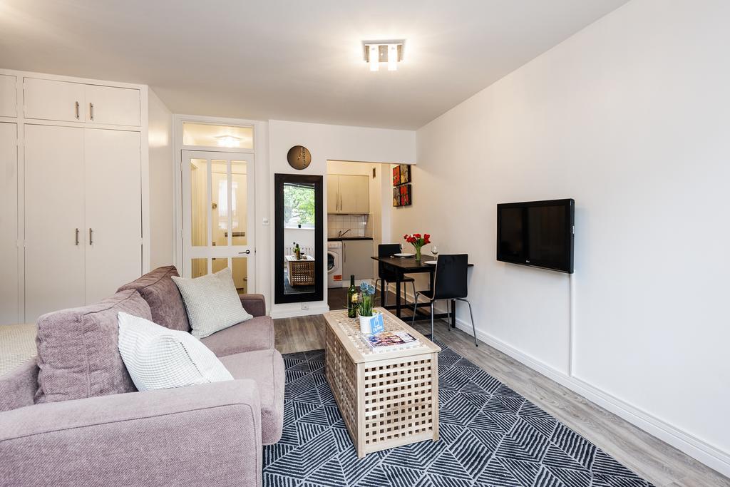 The Cromwell Road Sherborne Court Apartment London