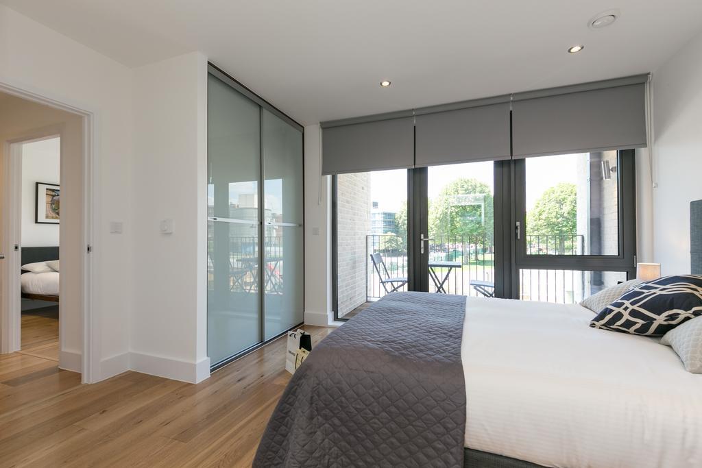 Portobello With Floor-to-ceiling Views Apartamento