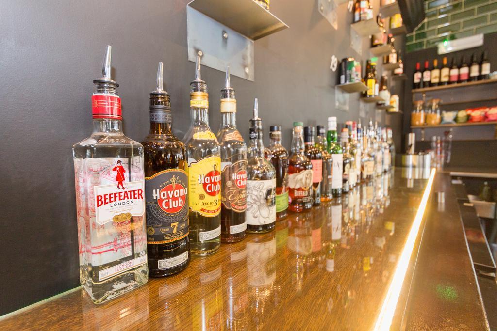 Albergue Publove @ The Man, Paddington