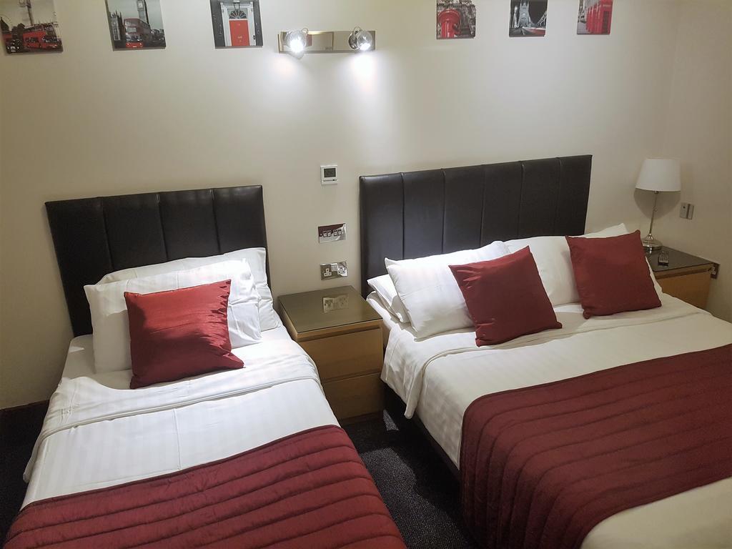 Adria Hotel London