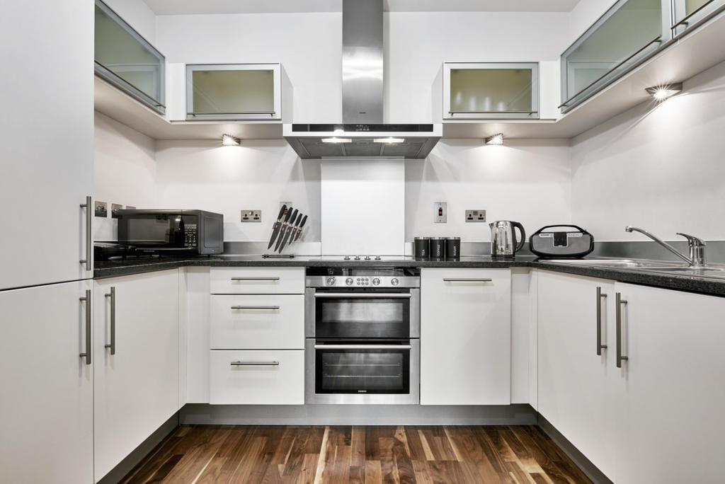 Canary Wharf - Corporate River View Apartments * Londres