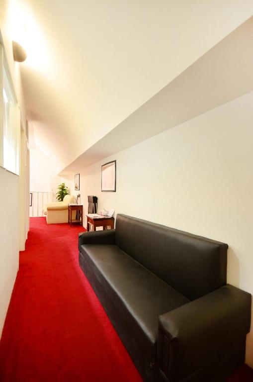 Hotel Marisa 2*