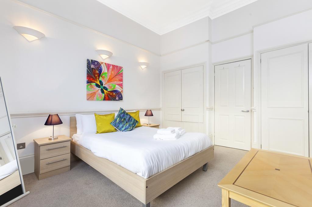 Club Living - Hyde Park & Paddington Appartement
