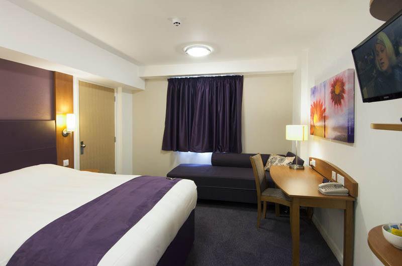 Premier Beckton Hotel