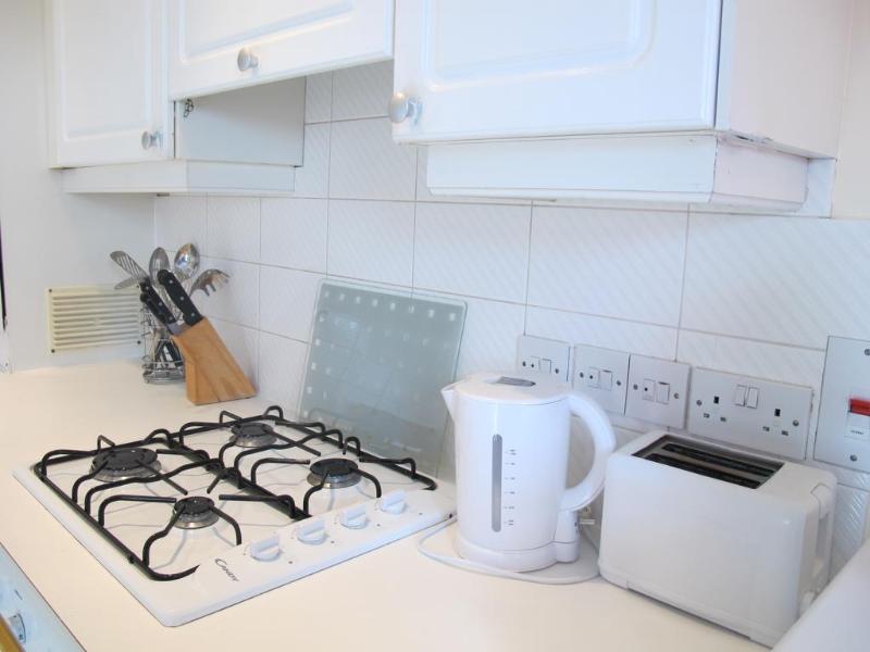 Apartment Access Maida Vale North