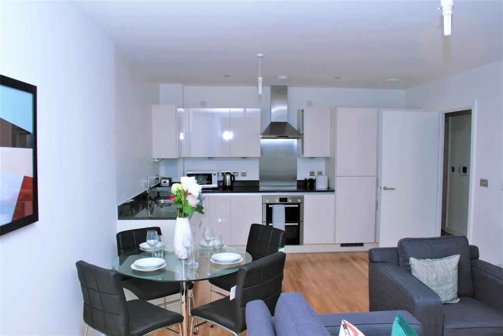 Appartement Greenwich Two Bedroom Londen