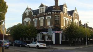 Mini-hôtel Forest Gate - Free Parking Limited Spaces