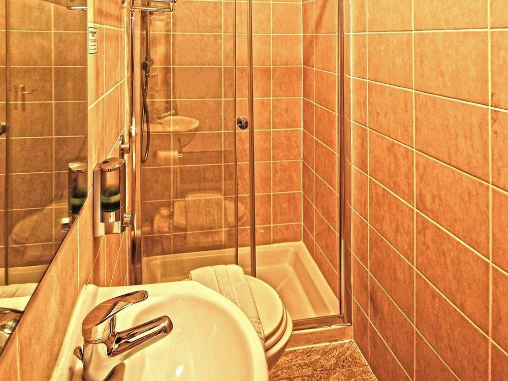 Casa de hóspedes Primrose 3*