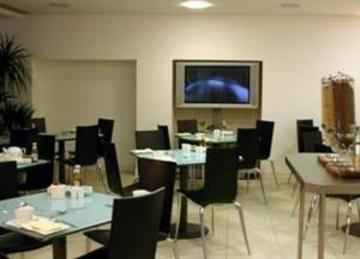 Western Shaftesbury Hotel 4*
