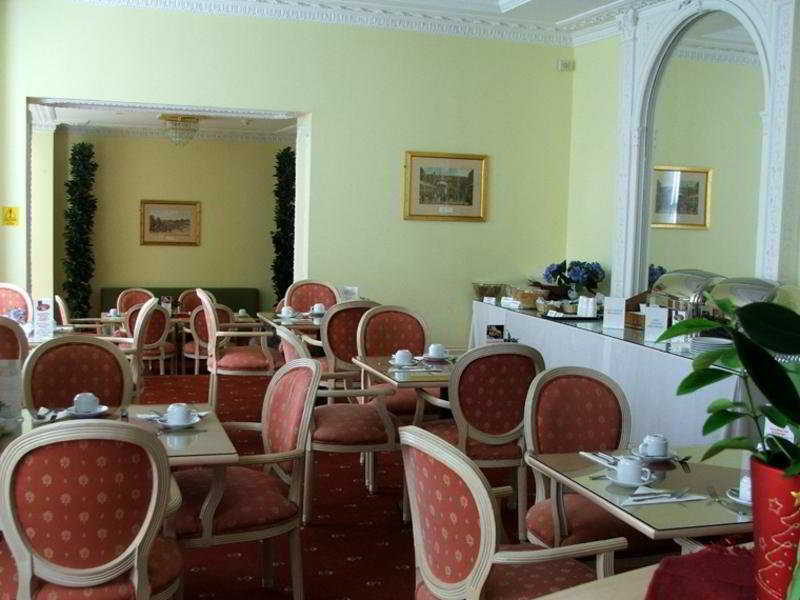 Derby Kensington 3* Londres
