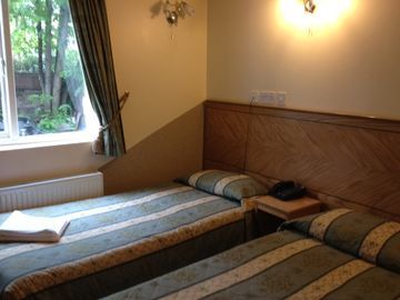 Kensington Gasthuis 3*