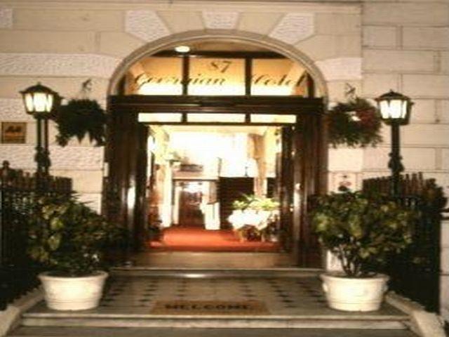 The Georgian Hotel 3*